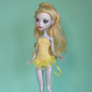 Kleidung für Monster High Puppen G2