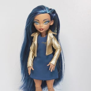 Clothes for dolls third generation