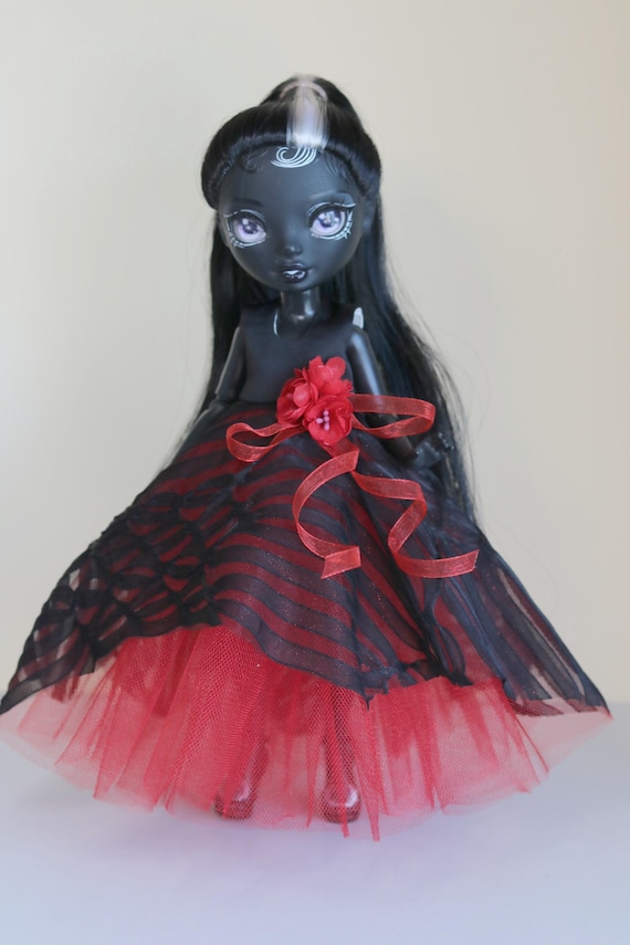 Handmade Dress for Blythe & Rainbow High Dolls – Unique Doll Outfit