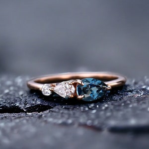 Vintage London Blue Topaz Engagement Ring,Pear Cut Gems,Art Deco Moissanite Wedding Band,3 Stone Unique Women Bridal Promise Ring,Platinum