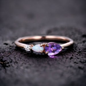 Vintage Amethyst Opal Verlobungsring Pear Cut Gems Art Deco Moissanite Hochzeit Band 3 Stein Einzigartige Frauen Braut Versprechen Ring Kundenspezifische