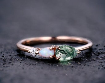 Moss Agate Opal Ring Engagement Ring Pear Cut Gems Art Deco Moissanite Wedding Band 3 Stone Unique Women Bridal Promise Ring Customized