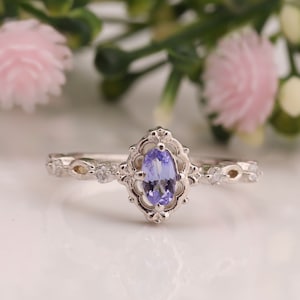 Tanzanite Ring Natural Tanzanite Ring Oval Stone Ring Blue Stone Ring Designer Stone Ring Sterling Silver Ring Solid Gold Ring Women's Ring