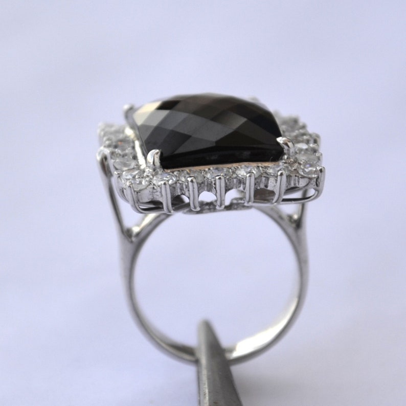 Gift For Wife Engagement Ring June Birthstone Ring Natural Smoky Quartz Ring 925 Solid Silver Ring Quartz Jewelry Women Designer Ring