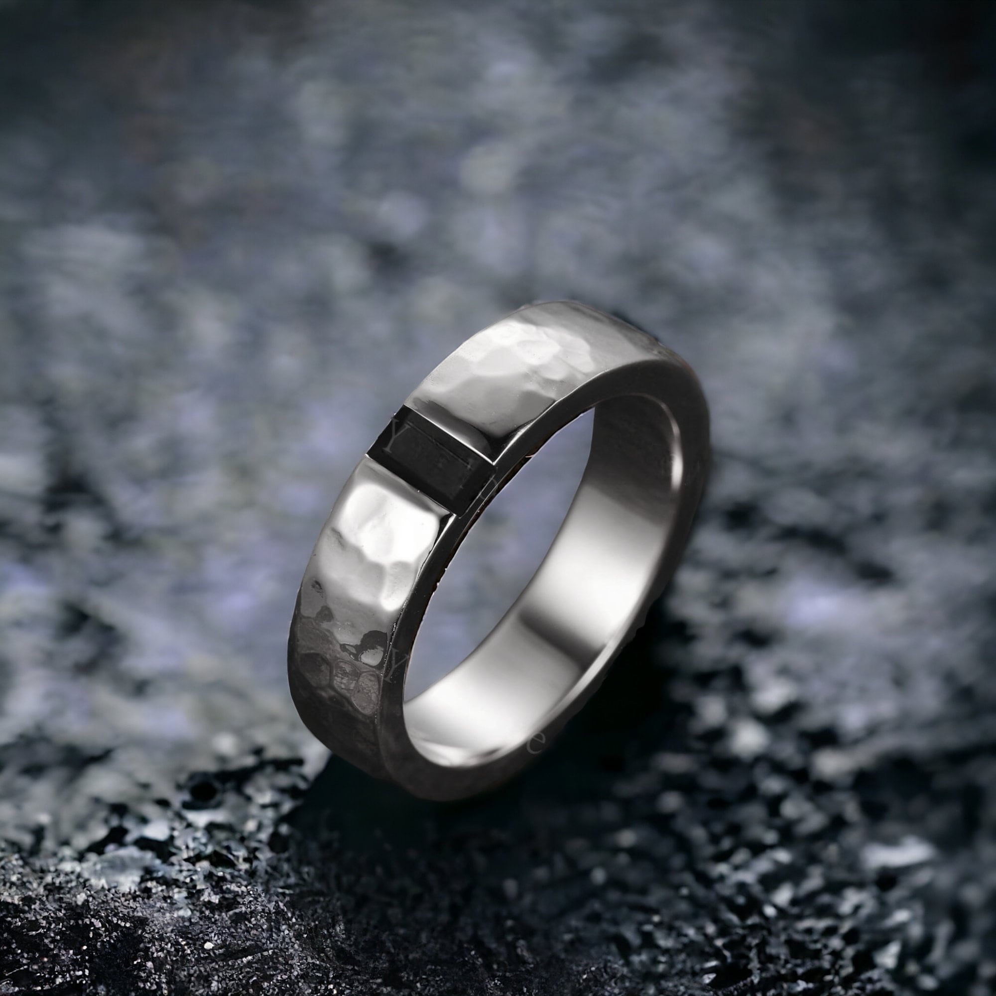 レビューの多い高評価商品特集！ Mens Black Onyx Wedding Band Baguette Cut Black Gem Band 5mm 指輪・リング