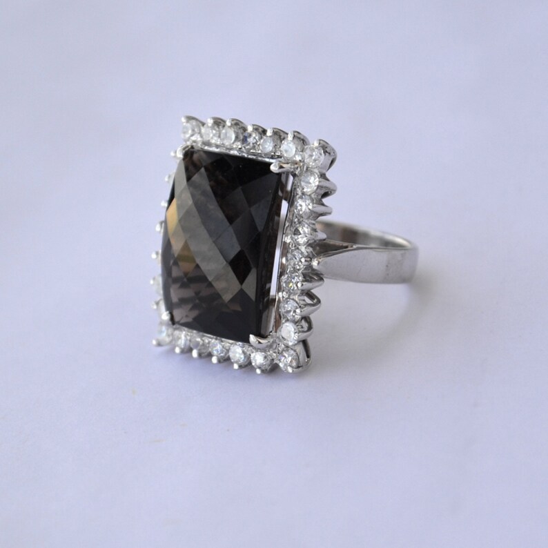 Gift For Wife Engagement Ring June Birthstone Ring Natural Smoky Quartz Ring 925 Solid Silver Ring Quartz Jewelry Women Designer Ring
