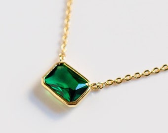 Emerald Necklace Sterling Silver Green Emerald Pendant Necklace Dainty Emerald Jewelry Gold Minimalist Emerald Pendant Green May Birthstone