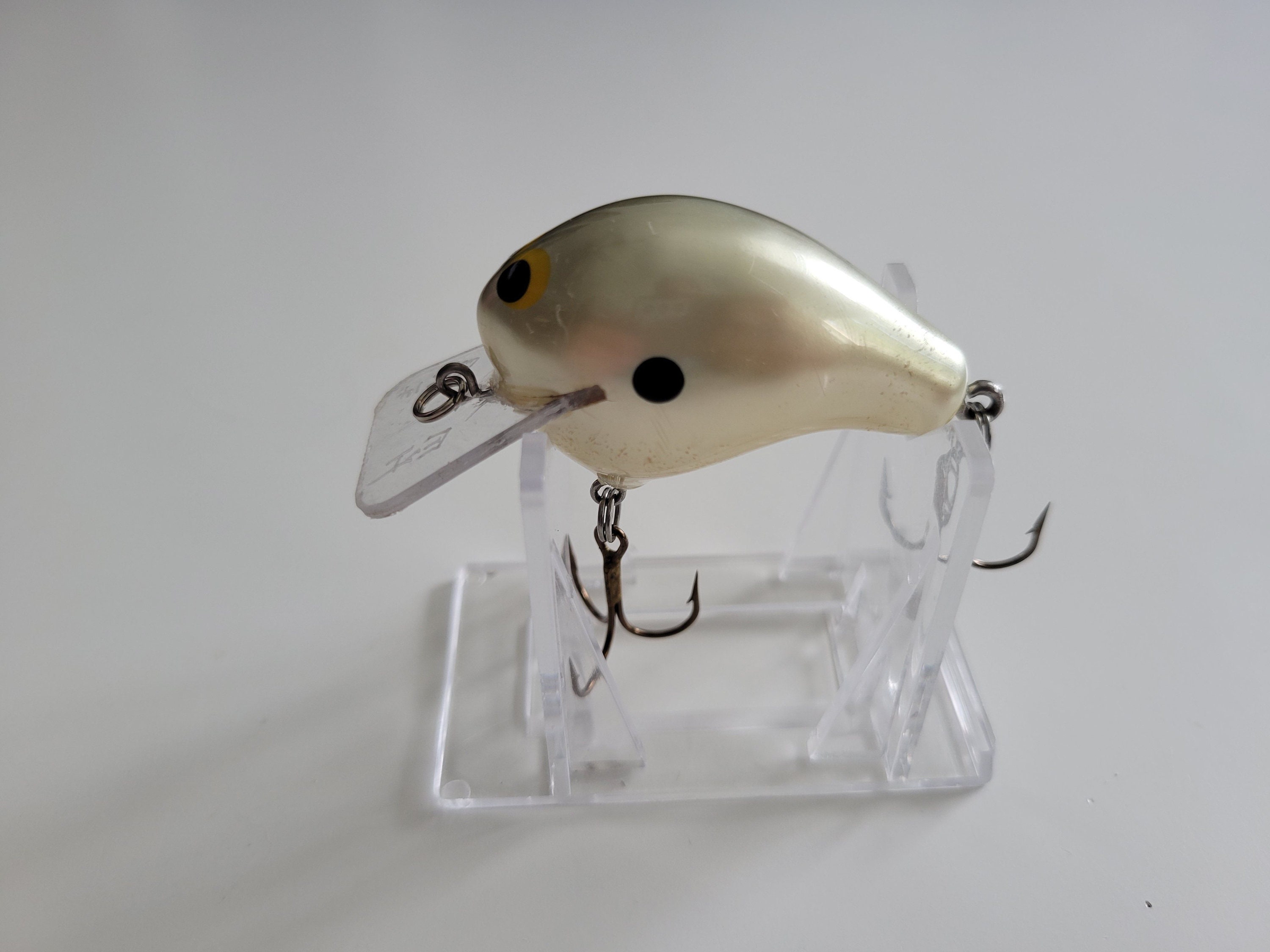 Used 14 WEC E-I Square Bill Crankbait in Special Grey Ghost With Yellow  Eyes -  India