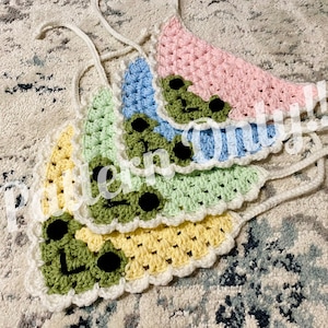 Frog Peeper Bandana Crochet Pattern | Digital Download
