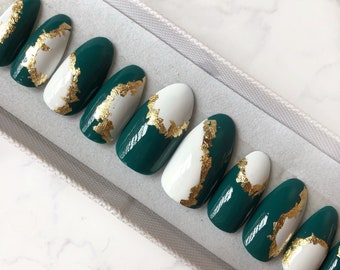 Jade green and white set of nails with gold foil Stick on nails Acrylic nails Press on nails Fake nails False nails Jewel Tone