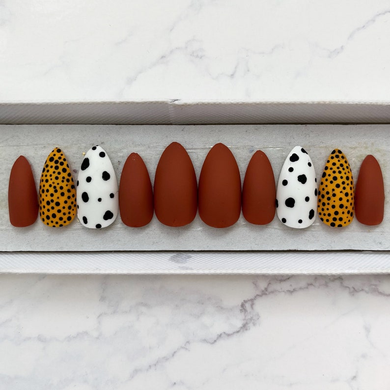 Autumnal set of nails with Polka dots Stick on nails Fake nails False nails Press on nails Acrylic nails Autumn colours image 1