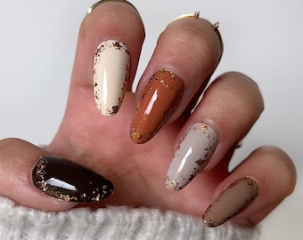 Neutral brown coloured set of nails with bronze foil Fake nails False nails Press on nails Acrylic nails Stick on nails Autumn