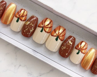 Autumnal set of nails with pumpkin design  Stick on nails Fake nails False nails Press on nails Acrylic nails Autumn Halloween Glue On Nails