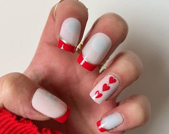 Valentine’s Day set of nails French tip Stick on nails Fake Nails False Nails Acrylic Nails Press-on Nails Red hearts