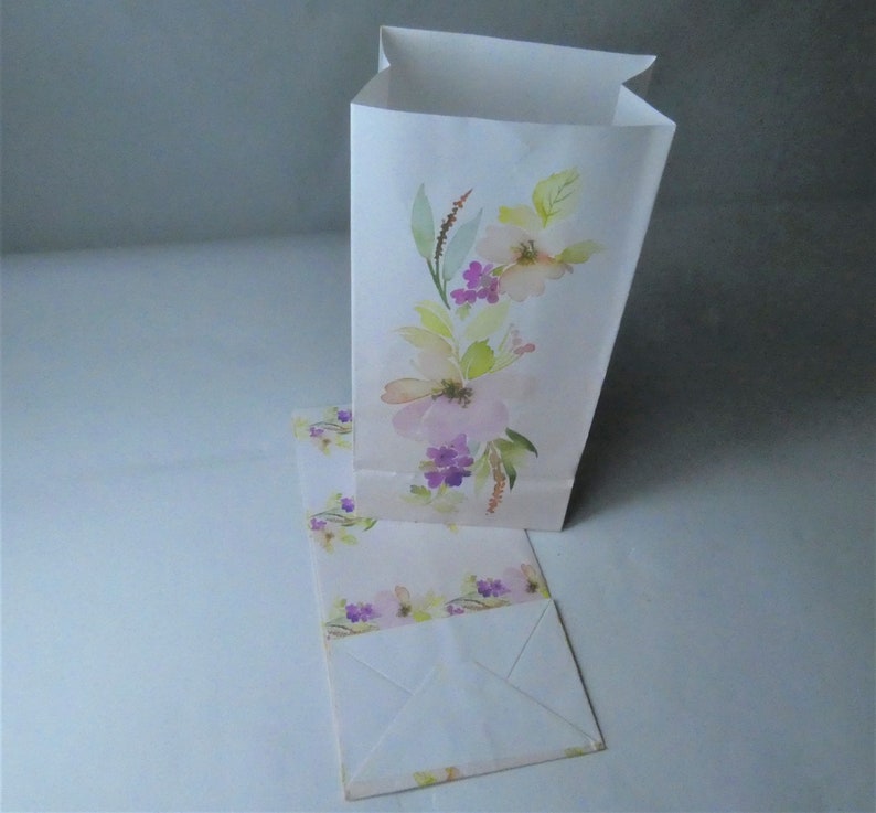 Set of 12 Pastel Paper Crafts Purple Green Gift Scrapbooking Watercolor Flowers Pink Floral Paper Bags Junk Journal
