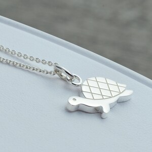 Sea Turtle Necklace, Turtle Lover Gift, Sterling Silver Turtle Necklace, Sea Turtle Pendant, Hawaii Necklace, Turtle Best Friend Necklace