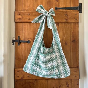 Green Checkered Tote Bag, Repurposed Vintage Tablecloth, Bow Strap Shoulder Bag