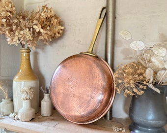 Old Copper Frying Pan, Antique Saute Pan, Brass Handle, Vintage Decor