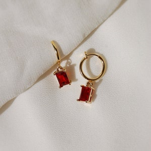 Clip on hoop earrings, ruby huggie earrings, red huggie earrings, huggie charm earrings, dainty dangle earrings, hypoallergenic, nickel free
