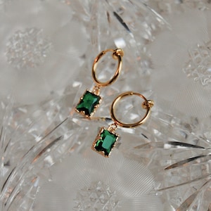 Clip on earrings, Emerald huggie hoop earrings, hypoallergenic, green huggie earrings, huggie charm earrings, dainty dangle earrings, gold