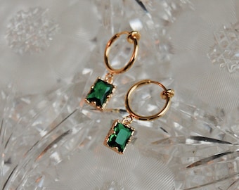 Clip on earrings, Emerald huggie hoop earrings, hypoallergenic, green huggie earrings, huggie charm earrings, dainty dangle earrings, gold