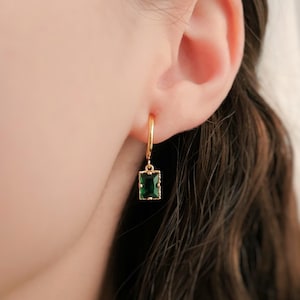 Clip on earrings, Emerald huggie hoop earrings, hypoallergenic, green huggie earrings, huggie charm earrings, dainty dangle earrings, gold