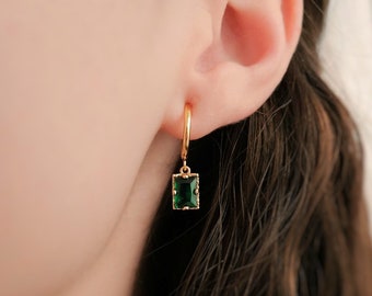 Clip on earrings, Emerald huggie hoop earrings, hypoallergenic, green huggie earrings, huggie charm earrings, dainty dangle earrings, gold