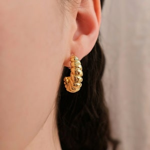 Clip on hoop earrings, Croissant hoops, crescent hoops, twist hoop earrings, trendy hoops, hypoallergenic, nickel free, 18 karat gold plated