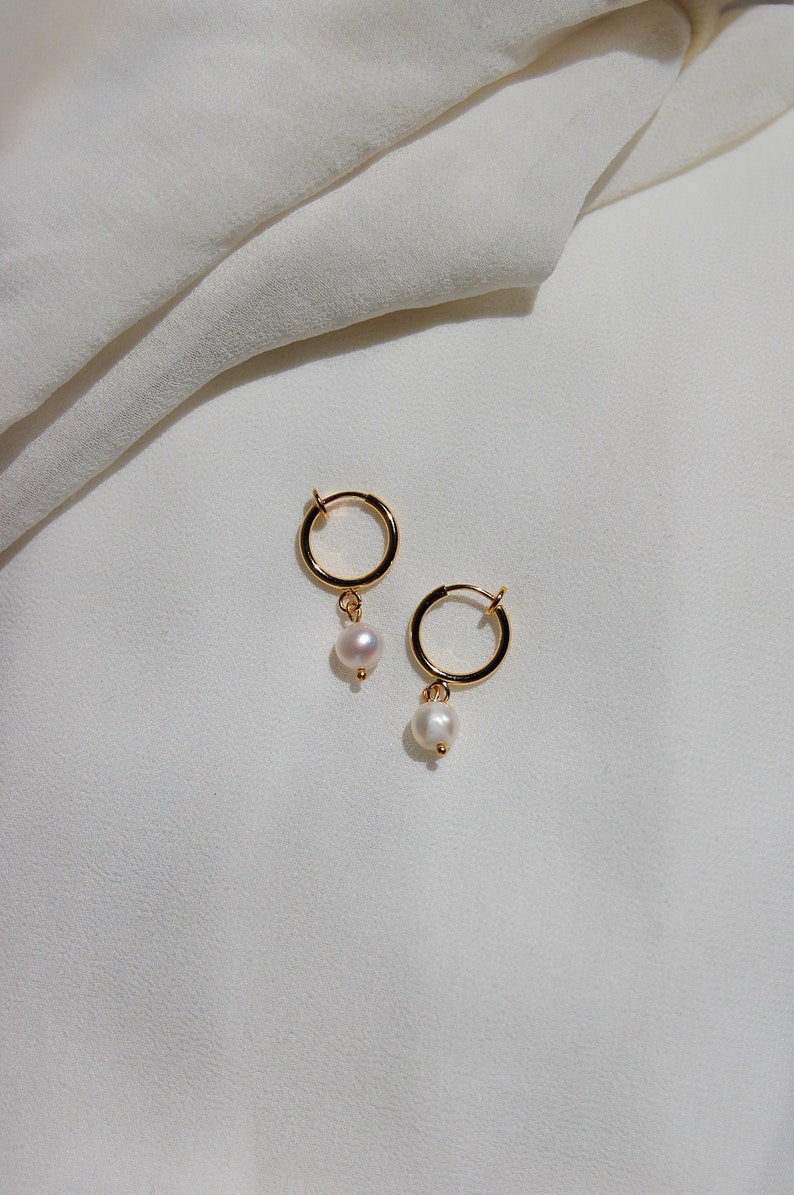 Clip on earrings, Freshwater pearl huggie earrings, hypoallergenic, nickel free, pearl dangle earrings, dainty pearl earrings, trendy huggie image 6
