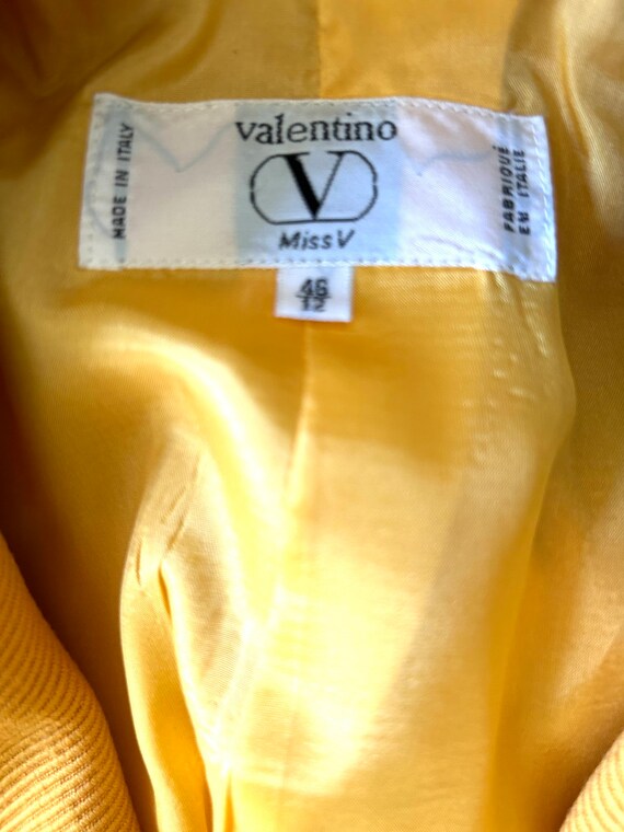 VALENTINO Suit. Vintage Womens 2 Pc Blazer Skirt … - image 6