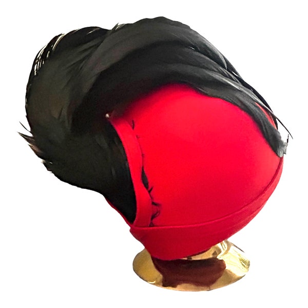 Jack McConnell Red Feather Cloche Hat. Vintage 1960s. Womens Size 8.