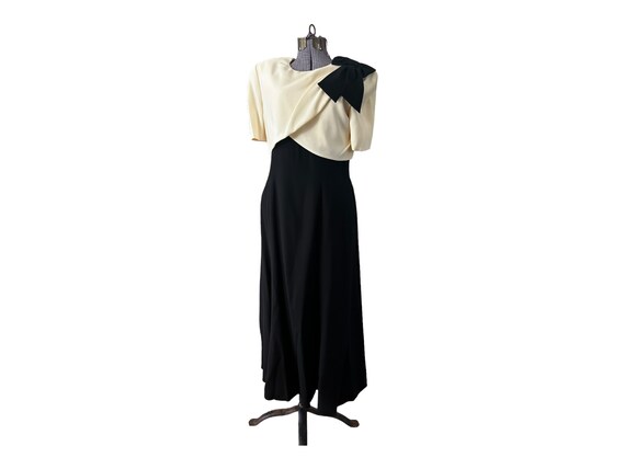 Vintage 1980s Black Bow Dress. White and Black. W… - image 4