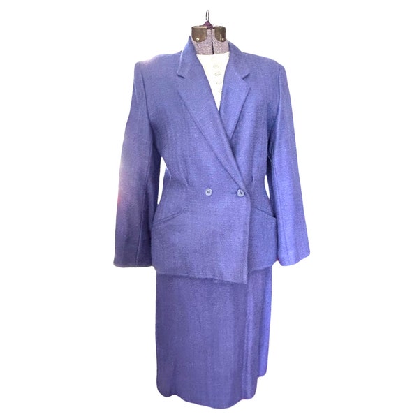 Bagatelle Suit. Blazer/Skirt Set. Vintage. Periwinkle Blue. Size 12.