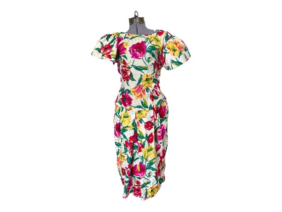 green emerald velvet dress Flora