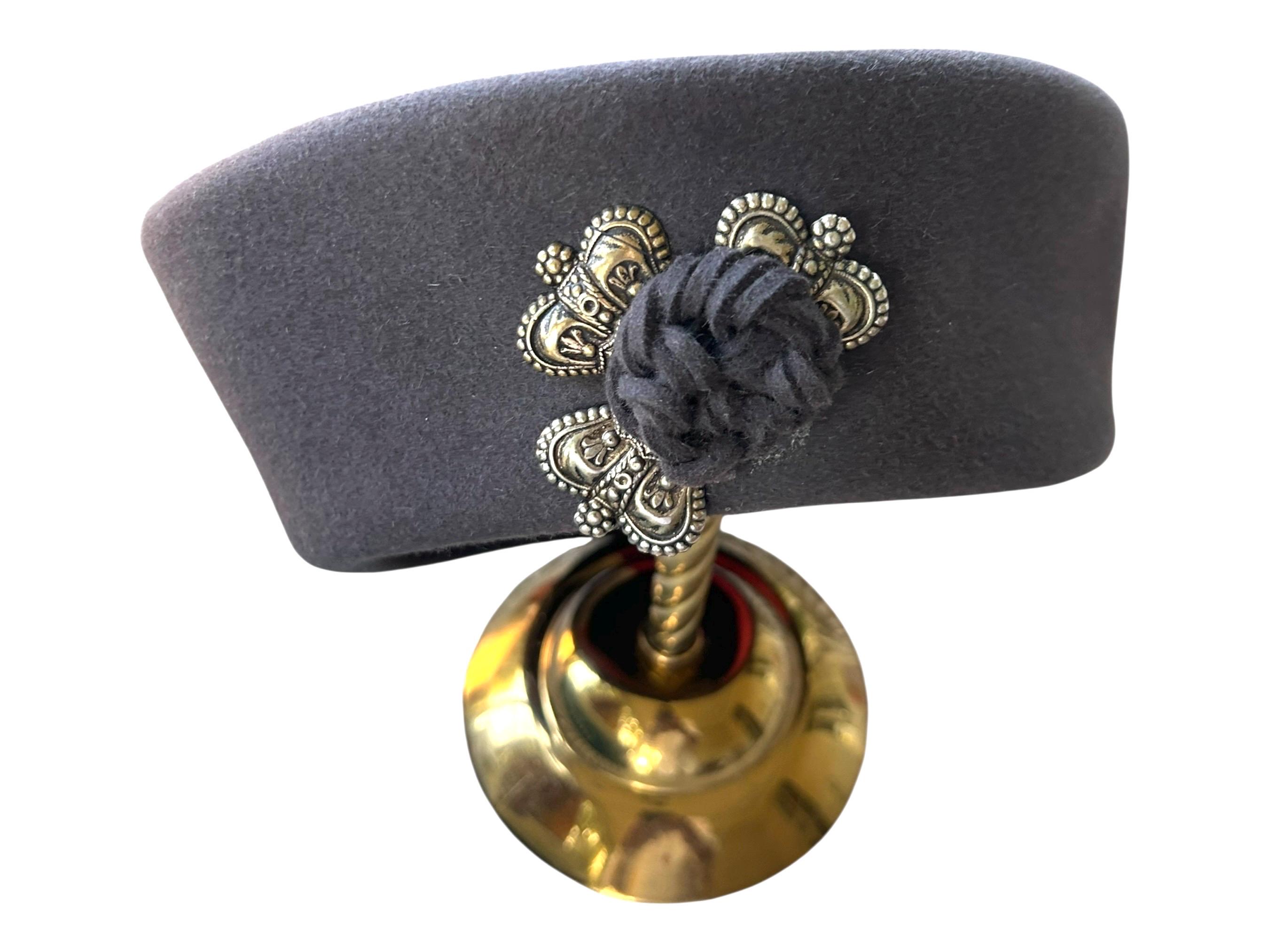 Frank Olive Pillbox Hat. Saks Fifth Ave. Womens Wool 