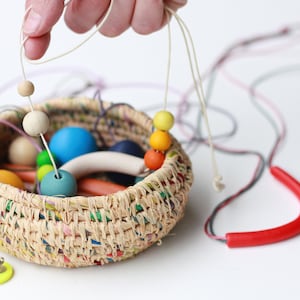 Coil Basket Kit Confetti DIY Basket Weaving Kit Raffia Basket DIY Craft Kit Coil Basket Kit Wickelkorb Easter Basket Present image 6