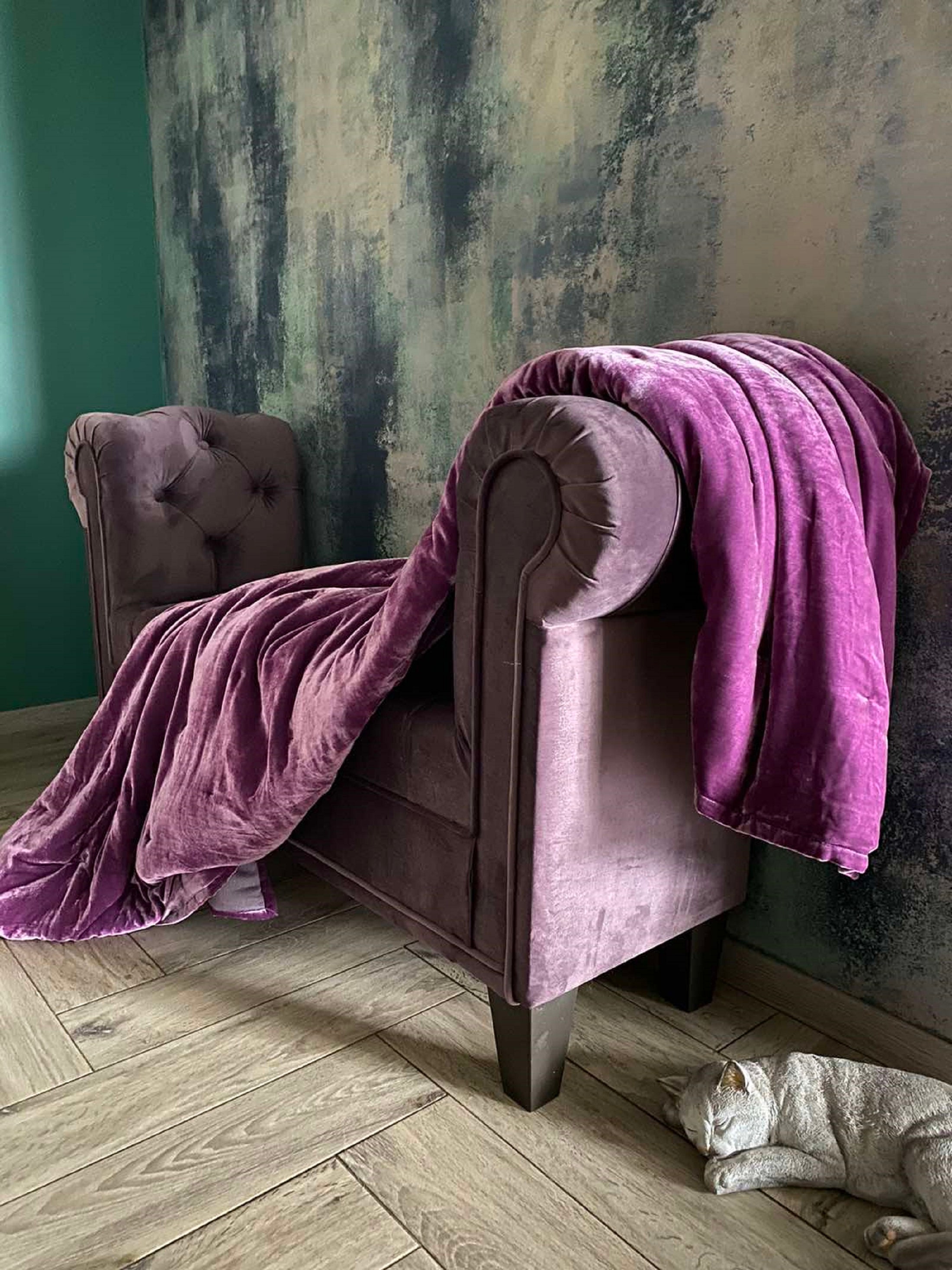 Luxury silk velvet throw. Handmade by VelourHomeBoutique Etsy