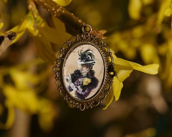 Vintage pendant with women's portrait on lace band - Victorian