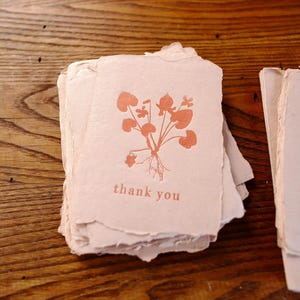 Merci pour notes violettes | Carte typographique, carte florale, papier fait main avec enveloppe