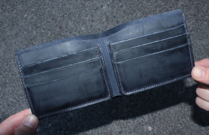 full hand made Dark blue Bifold natural leather crazy horse handsewing