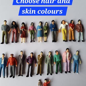 Standing miniature figures 35mm 2-50pcs 1:48 O guage scale model people mini diorama Train man woman Small little city park crowd scene