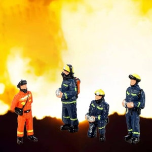 Emergency workers firefighters 28-32mm 1:64 scale firemen fireman miniature people model mini figures city fire diorama Small little scene image 4