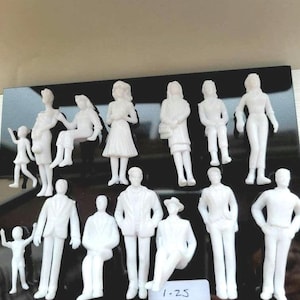 Blank People Miniature 1:25 70mm scale model 2-100pc unpainted Figures city couple G scale mixed diorama scene Human Mini Small little