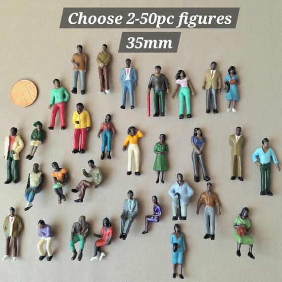 1:48 Scale Miniature People | Multicultural O Scale Figures - Museum of Us Shadow box