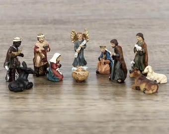 Nativity scene figurine 3cm Christmas figure birth of Christ Baby Jesus manger Mary Joseph Three wise men Xmas decoration little small