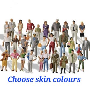 PEOPLE Miniature little 4.2cm 1:43 O guage scale model mini figures mixed standing diorama crowd city urban smart casual railway small scene