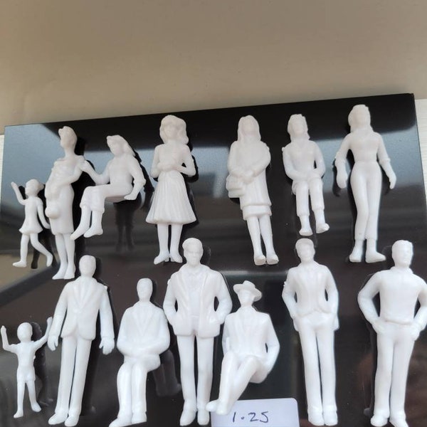 Blank People Miniature 1:25 70mm scale model 2-100pc unpainted Figures city couple G scale mixed diorama scene Human Mini Small little