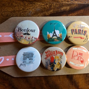 Paris, Frankreich - Button Pin Badge Set