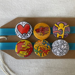 Haring Art - Button Anstecker Set