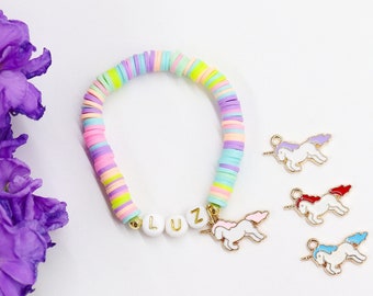 Custom polymer clay bead name bracelet, unicorn bracelet, party gift favor for girls, colorful beach bracelet, pastel rainbow fun bracelet